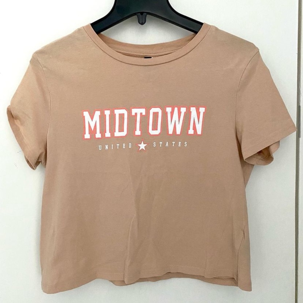 Short sleeve shirt
